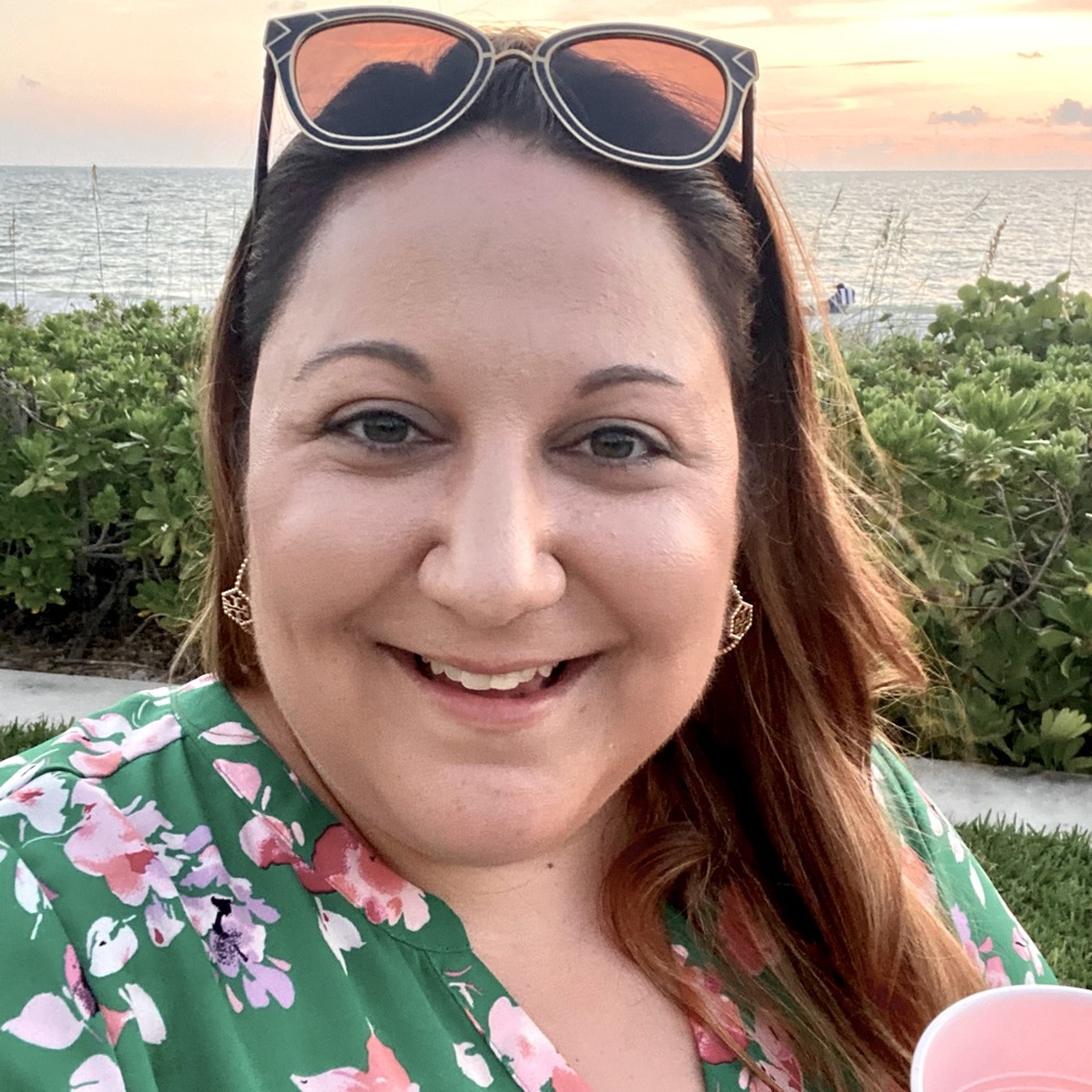 Meet your Posher, Danielle